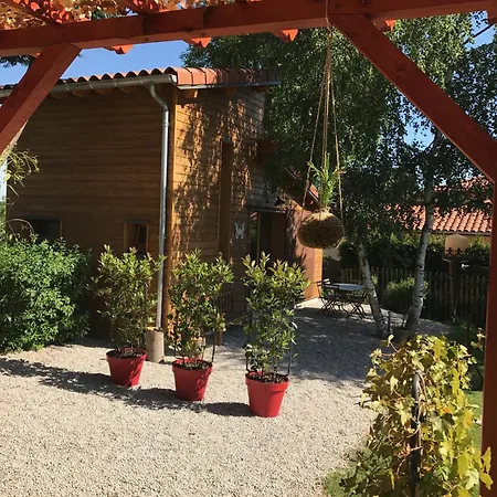 Ecogite Les Papillons Des Sucs *